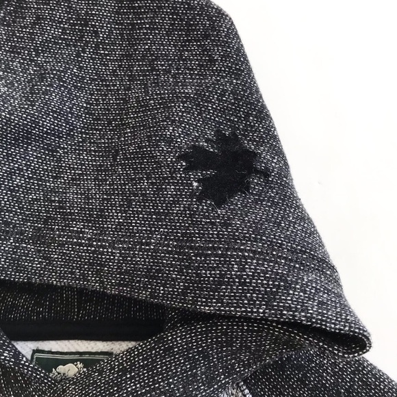 Roots raglan kangaroo pouch sweatshirt EUC 7-8Y - Picture 5 of 7